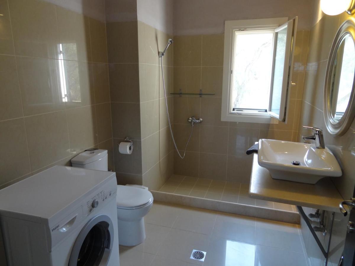 Villa Elaia Suites & Apartments No.1 Gaios Dış mekan fotoğraf