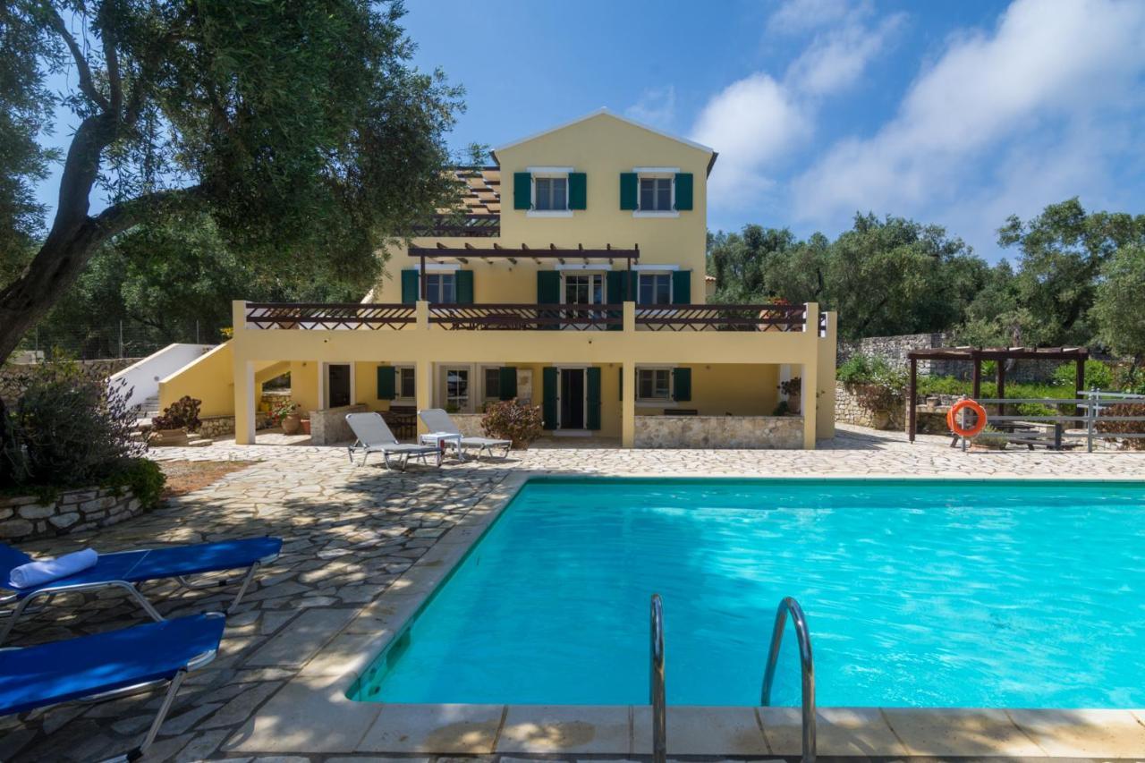Villa Elaia Suites & Apartments No.1 Gaios Dış mekan fotoğraf